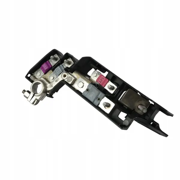 Audi A6 C8 Batteriklem OEM 4K0915459 - Begagnad image 10