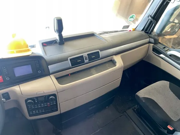 Cabina completa MAN TGX XXL Euro 6 - OEM KABINA81MANXXL image 3