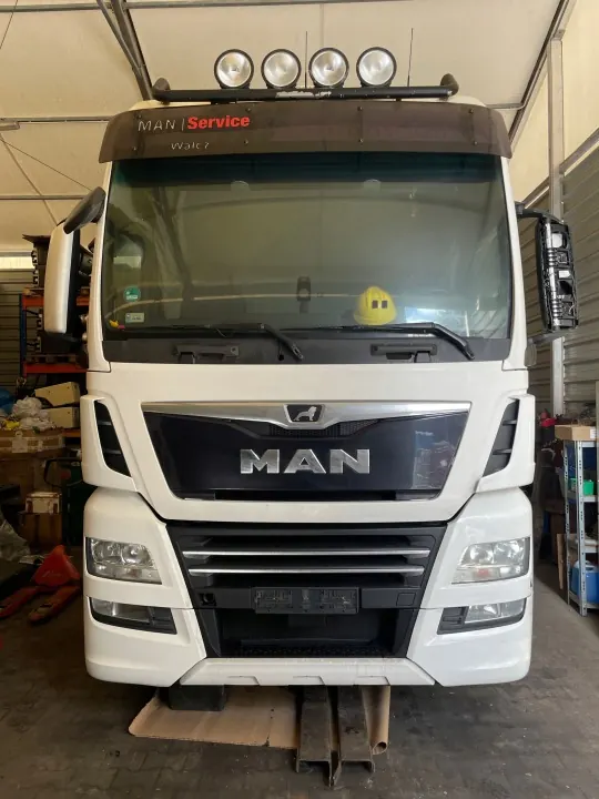 Cabina completa MAN TGX XXL Euro 6 - OEM KABINA81MANXXL image 6