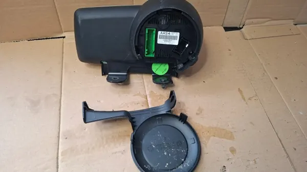 Tachometer OEM 95949212 für Chevrolet Spark 2009 image 3