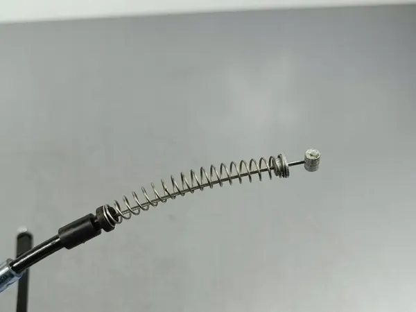 Polestar 2 2024 Kabel voor motorkapvergrendeling OEM 31108767 image 3