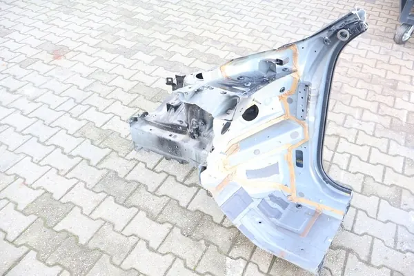 VOLVO XC40 Panneau latéral avant droit '019 OEM image 5