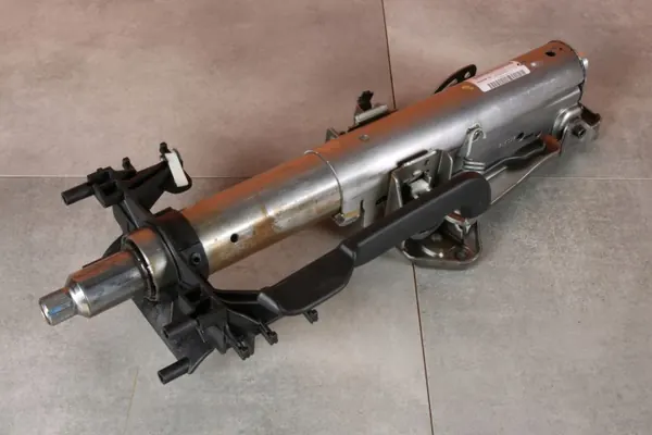 OEM 6873699 ohjauspyöräakseli BMW X1/X2 28i image 3