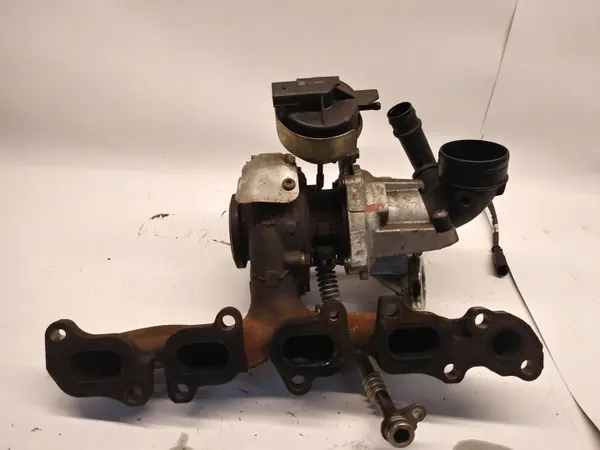 Turbocompressor OEM 04L253010B/V350 para Skoda Octavia 3 image 4