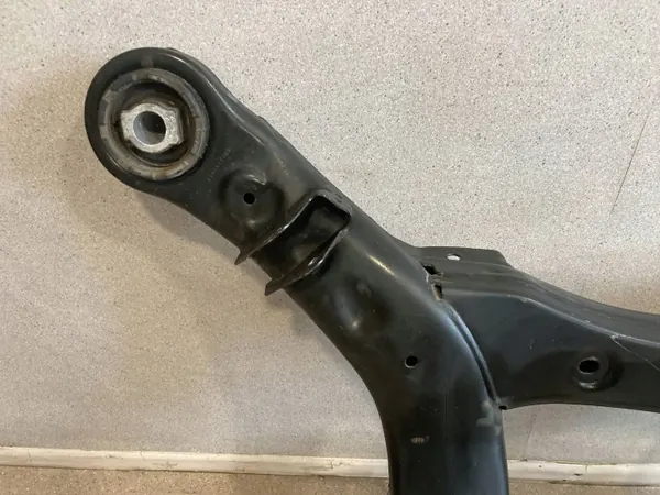 Taka jarrupalat OEM A1675840500 Mercedes-Benz image 4
