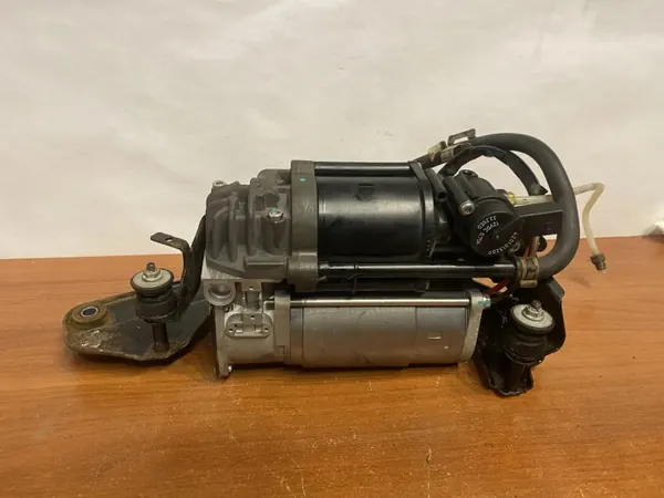Compressor de ar Mercedes-Benz OEM A2123200143 Usado image 3