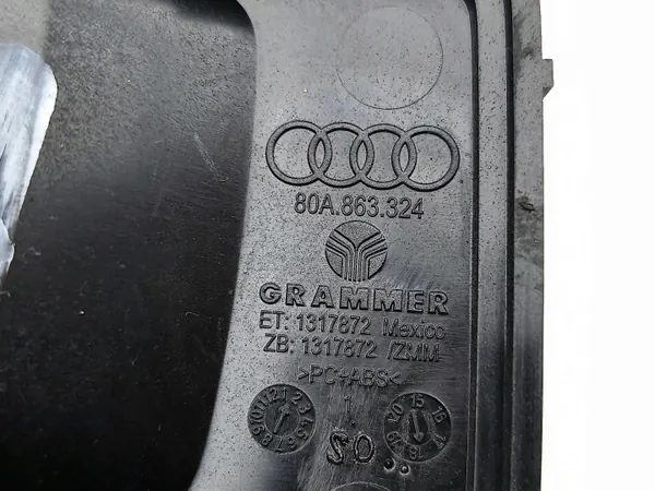 Audi Q5 SQ5 2020 Achter 12V stopcontact OEM 80a863324 image 7