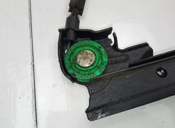 Elemento do Mecanismo da Janela Dianteira Direita Volkswagen Sharan image 4