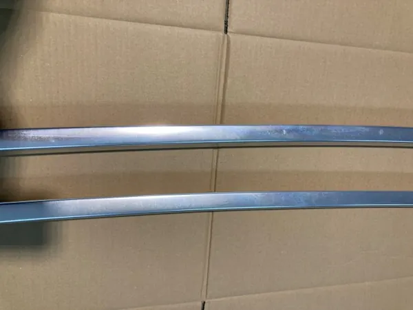 Barras de techo OEM RELINGI CHROM VW TIGUAN I - Usado image 5