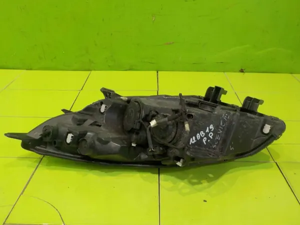 Renault Grand Scenic III farol direito 89902927 image 4