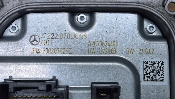 LED Module Converter Mercedes W205 W222 W212 OE A2228700689 image 6