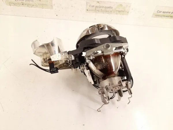 Mercedes-Benz C W204 Headlight Cover 2048209061 image 5