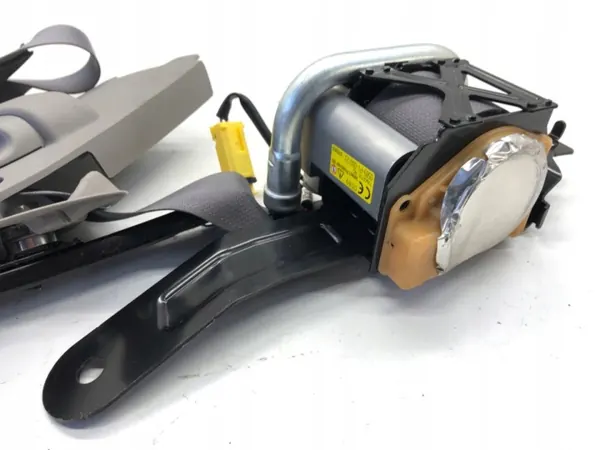 Ceinture de sécurité avant droite OEM 81450-TT0-R010-M4 Honda Civic IX image 3