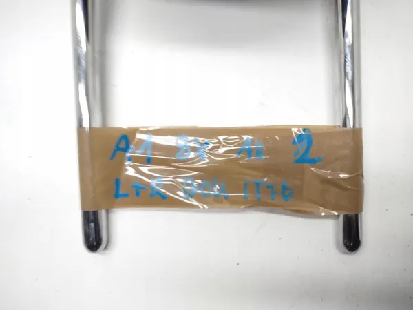 Hinterer Seitenkopfstütze OEM 8X0615657 für Audi A1 8X image 3