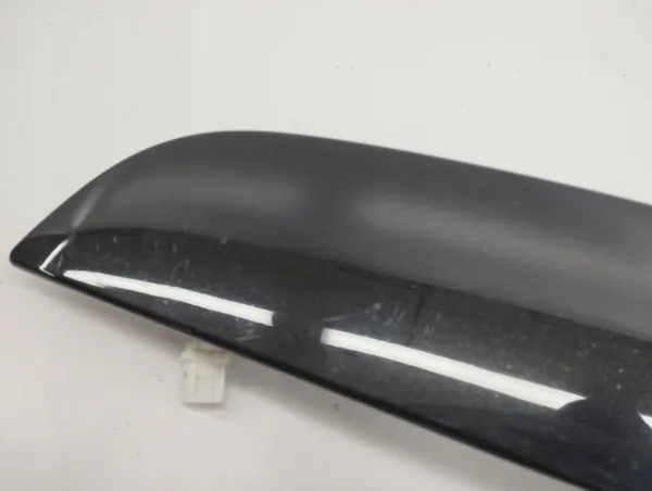 Nissan Juke I F15 Luz da placa traseira OEM 908681KR6A image 3