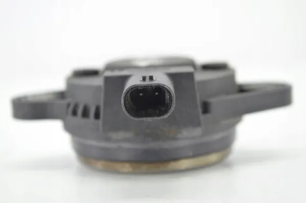 Válvula de ajuste do comando de válvulas KIA Niro 2021 2435703HA0 image 3