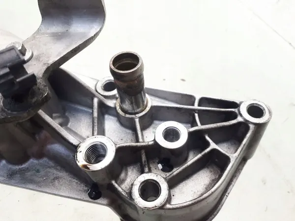 Base Filtre à Huile Maserati Ghibli OEM ARA201861 image 4