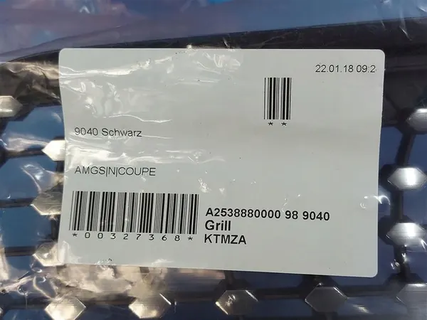 Grilli Mercedes GLC W253 X253 C253 AMG A2538880000 image 3