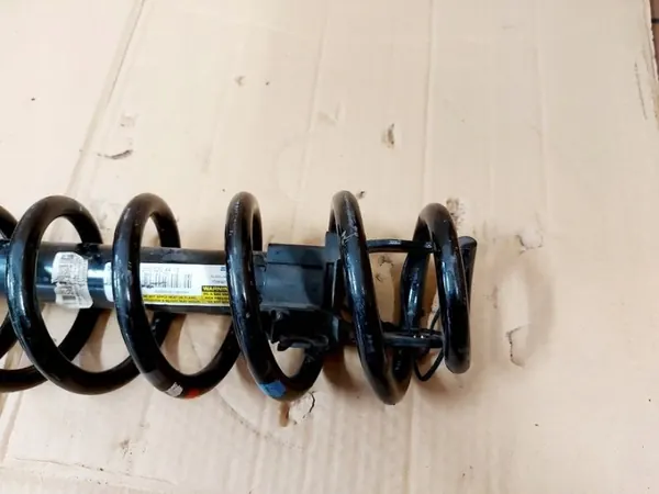 Amortecedor Dianteiro Esquerdo Mercedes W205 OEM A2053204413 image 4