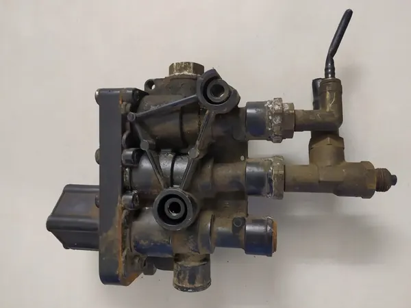 VANNE DE SUSPENSION AIR ECAS VOLVO WABCO image 2