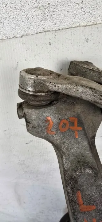 Vänster framhjulsbärare OEM R8K0407257G Audi image 6