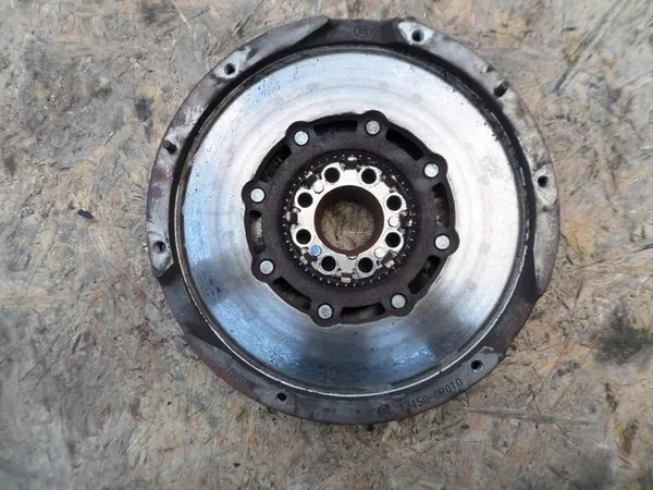 Volante bimassa Toyota Avensis T25 T27 D4D LUK image 2