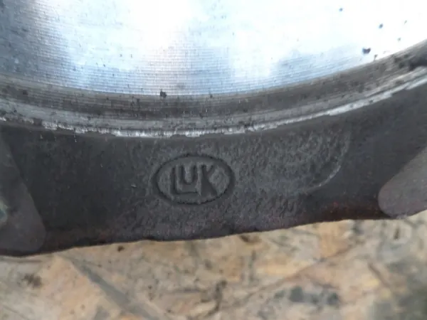 Volante bimassa Toyota Avensis T25 T27 D4D LUK image 3