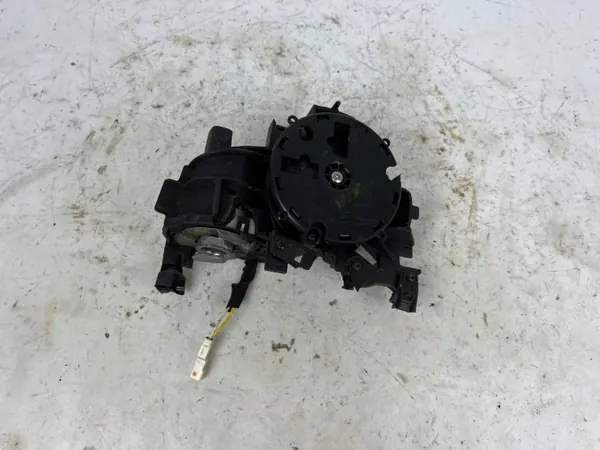 Volvo XC60 Spegeldel OEM 202984 - Begagnad image 2