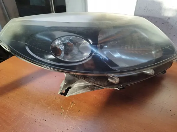 Oikea etuvalaisin Dacia Sandero 260104793R image 2