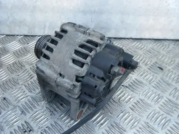 DACIA DUSTER I 1.5 DCI Vaihtovirtageneraattori image 4