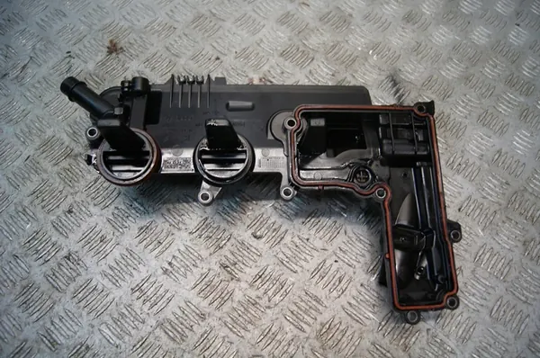 FORD MONDEO MK4 LIFT 2.2 TDCI Tampa de válvulas 9678420380 image 5