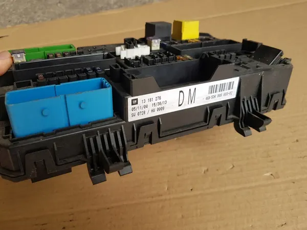 Módulo BSI / OPEL ASTRA H / 13181276 DM image 8