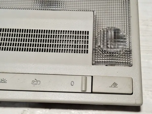 OEM 6Q0947105H Etuohjaamon Valo VW Cross Pololle image 5