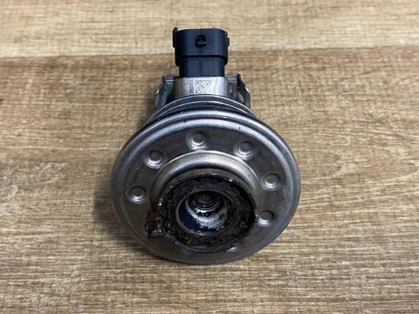 Inyector AdBlue OEM 4H0131113A para Audi A6 C7 image 3