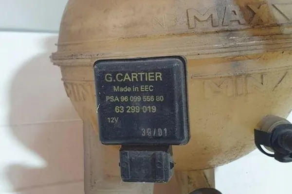 PEUGEOT 307 SW Expansietank 2.0L Diesel image 3