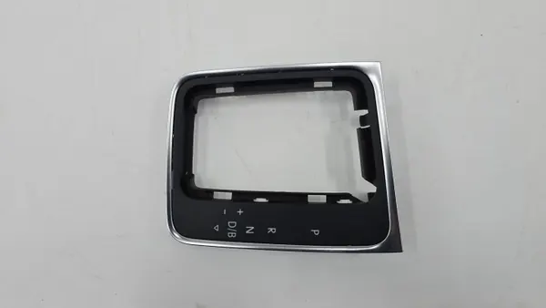 Pommeau de levier OEM 5G2713203P pour Volkswagen Golf VII image 2