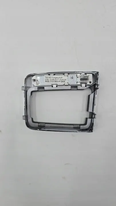 Pommeau de levier OEM 5G2713203P pour Volkswagen Golf VII image 6