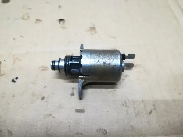 VW DQ500 Hydrauliikkaventtiili OEM 0GC325072F - Käytetty image 3