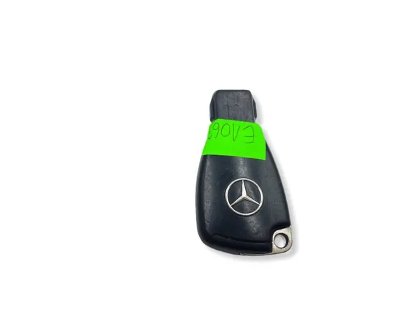 Comando Mercedes OEM UHP2349 - 2 Botões Usado image 6