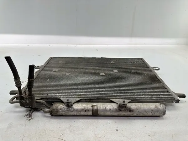 Kondensaattori Mercedes-Benz E W211 2007 image 3