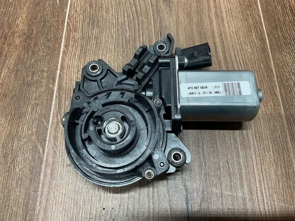 Deurcheck OEM 4F0837059A - Achterzijde Porsche Audi VW image 2