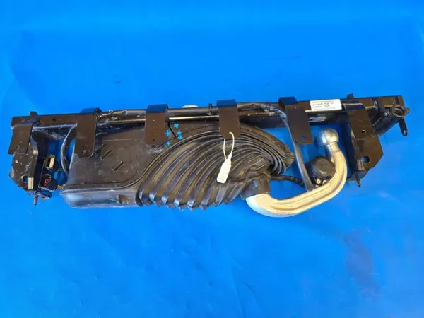 Peräkärkikoukku OEM QUA11390 BMW X4 G02:lle image 2