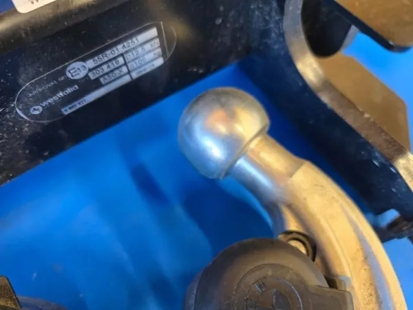 Peräkärkikoukku OEM QUA11390 BMW X4 G02:lle image 4