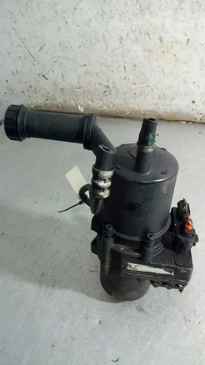 Servostyrningspump Peugeot 307 SW 2005 OEM 9654151080 image 2