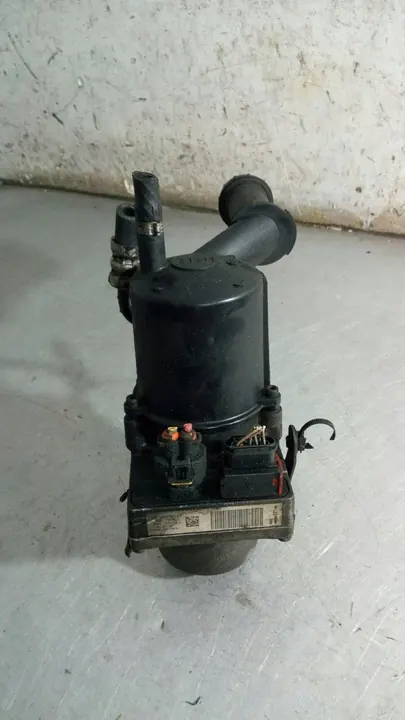 Servostyrningspump Peugeot 307 SW 2005 OEM 9654151080 image 3