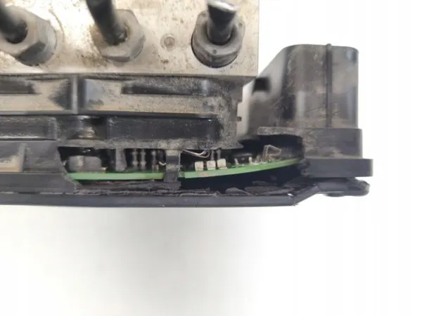 Pompe ABS OEM 10091539473 pour Peugeot 208 image 6