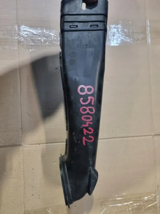 BMW X5 G05 Ansaugstutzen OEM 8580422 - Gebraucht image 3