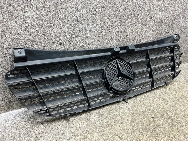 Framgrill kylarram Chrome Mercedes W639 Vito Viano OEM image 7