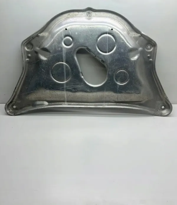 BMW Moottorikansi OEM 6762782 7-sarja 4.0L Diesel image 2