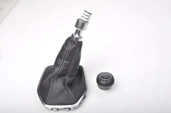 OEM 283498 Funda de Palanca de Cambios Ford Fiesta MK8 image 2